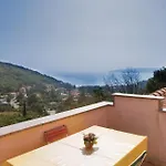 Cozy In With Wifi Apartamento Mošćenička Draga